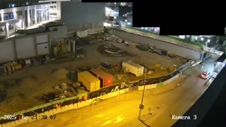 03134443dd132bac.mp4