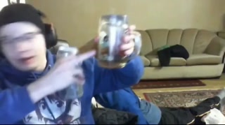 0a1553e9eda2928b.mp4