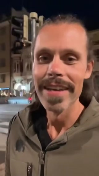 0ed66acd8214c4de.mp4