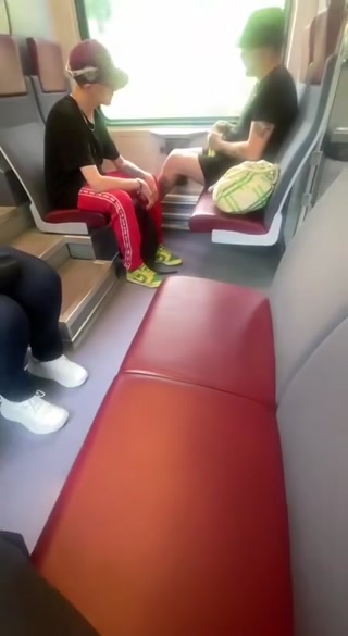 11237ab0bc1494a4.mp4