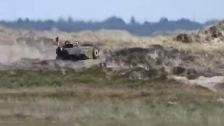 1d8ea3043dcd5aa7.mp4