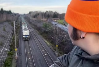 2ce9fdaf4faafbab.mp4