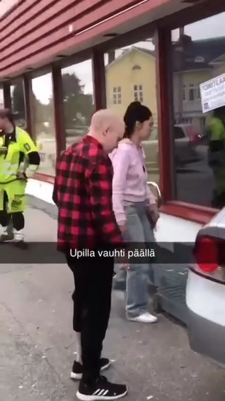 34879f2d45f499d0.mp4