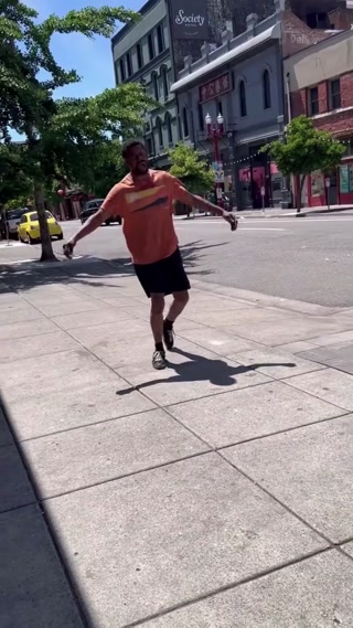 4e647e323c2ec17a.mp4