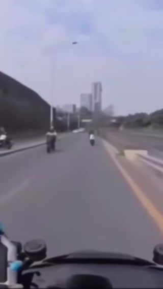 52bfda04bec41655.mp4