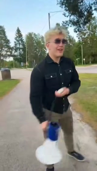 58116beb4709e769.mp4