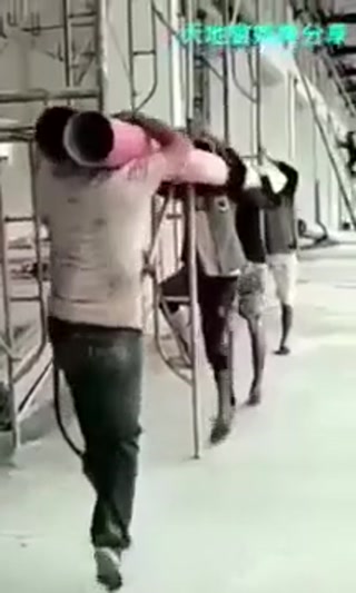 5847ec500e280811.mp4