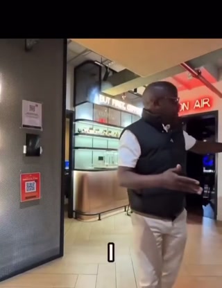 59db877cea108e4b.mp4