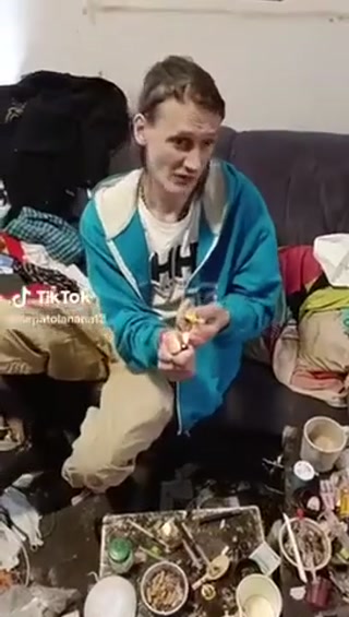 77602e5c75a4ce5d.mp4