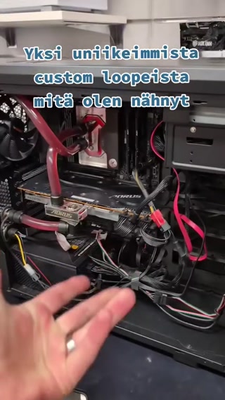 7b445cd8d83fb02f.mp4