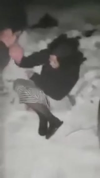 7f01b9de6e6606f9.mp4