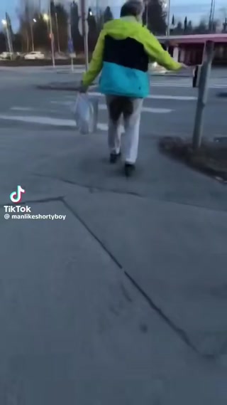 7f4457b704e8f3df.mp4
