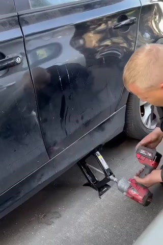 86a0c0c0a31df236.mp4