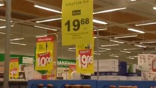 8ab1b2f480fd1aa8.mp4