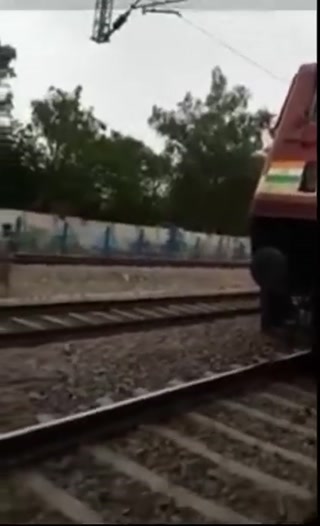 8b21db34afea0a98.mp4