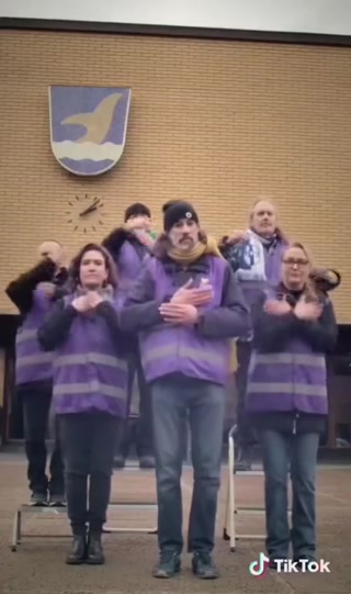 8b74241dac59e81b.mp4