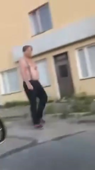 921fbf47f1ad442f.mp4