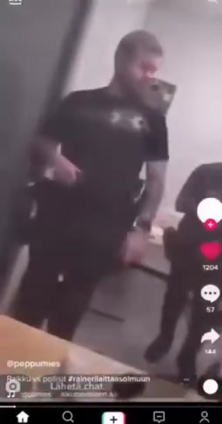 9675e59cf2da8733.mp4