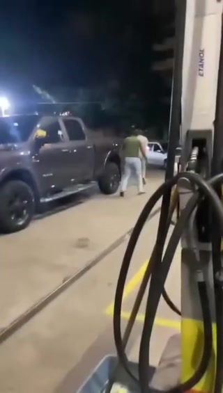 99f5cbb3089042e0.mp4