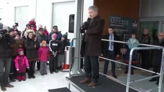 9b3244cfd33e80dd.mp4