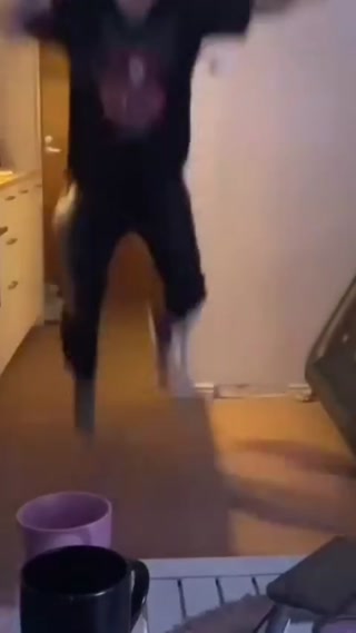 9f4c753f0cf43ab3.mp4