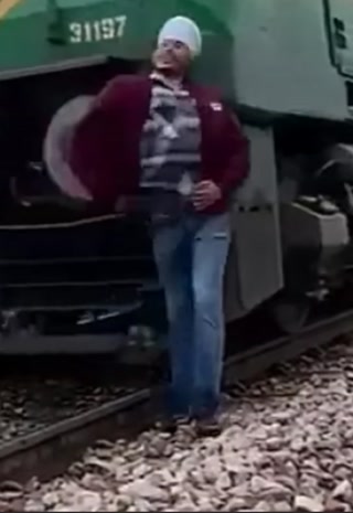 a040aa5a508b4073.mp4