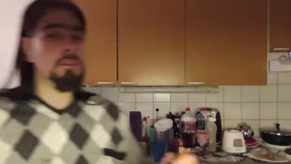 a0977d578e04295f.mp4