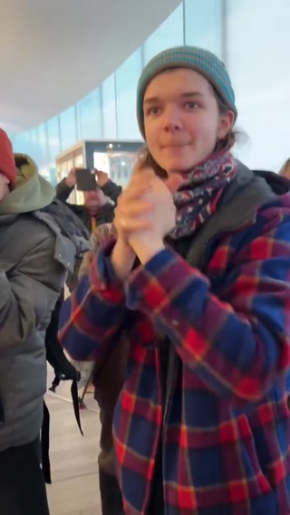 a7ef0190ef22103e.mp4