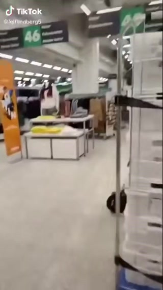 adfb6e96cab773f7.mp4