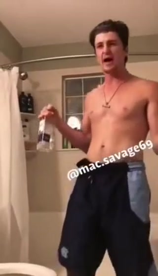 b09c4d05d8471262.mp4