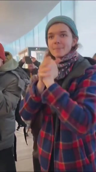 b41e91ef4ab0617a.mp4