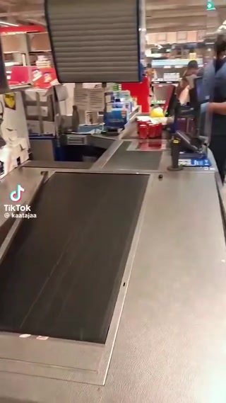 b52d47f3f018f419.mp4