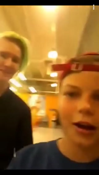 bec7096455ca6bb2.mp4