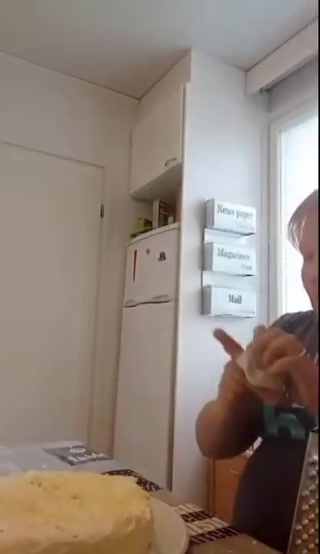 d1b624eeb2bcf1c1.mp4