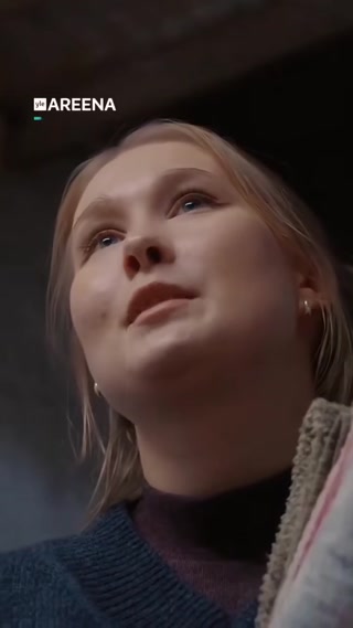 d24950772b3e5b0c.mp4