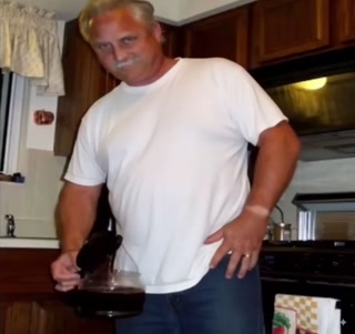 d5eba4c8cd50a2a5.mp4