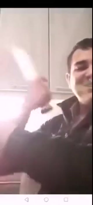 d8b40cbd8a4aa1cc.mp4