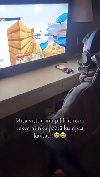 dbb1be1eeb8d615b.mp4