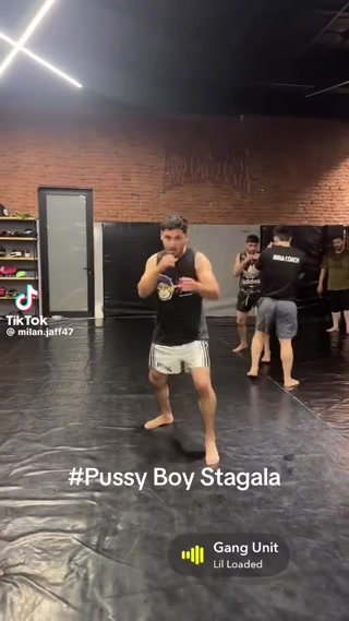 ea0d7b0b28e852d8.mp4
