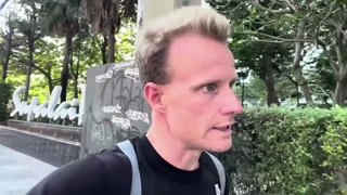 ef242a794c8eacfb.mp4