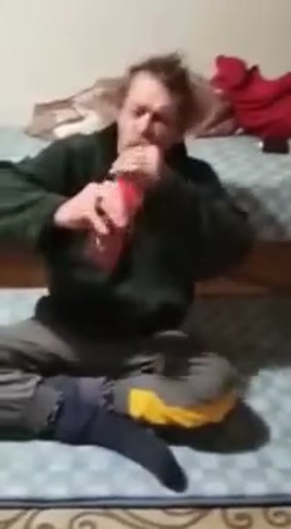 f25b649ce6444e75.mp4