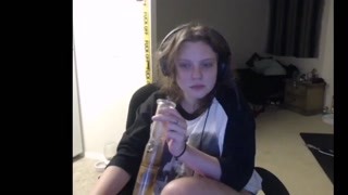 f32f68f9370e5b1b.mp4